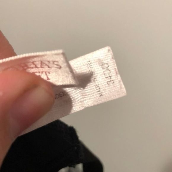 VICTORIA SECRET Underwire Unlined Padless Bra Size 34E 34DD - Picture 8 of 8